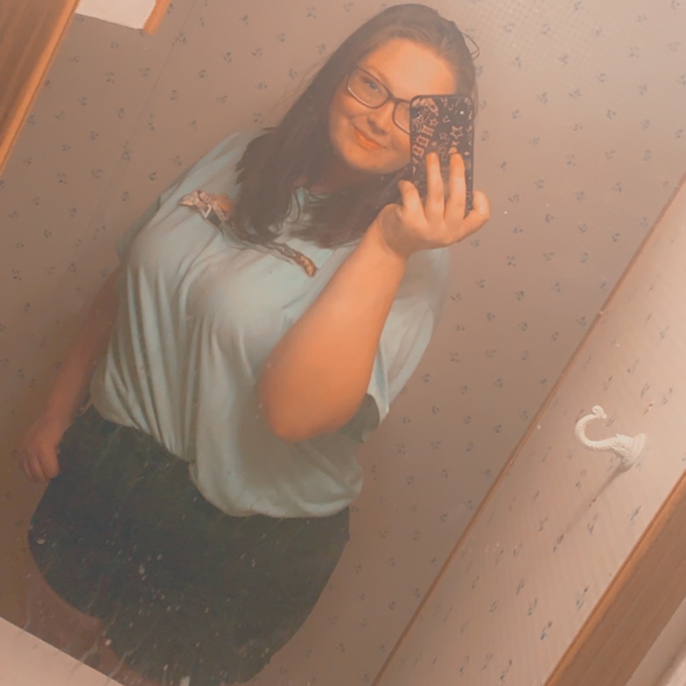 Meet your Posher, Shelby